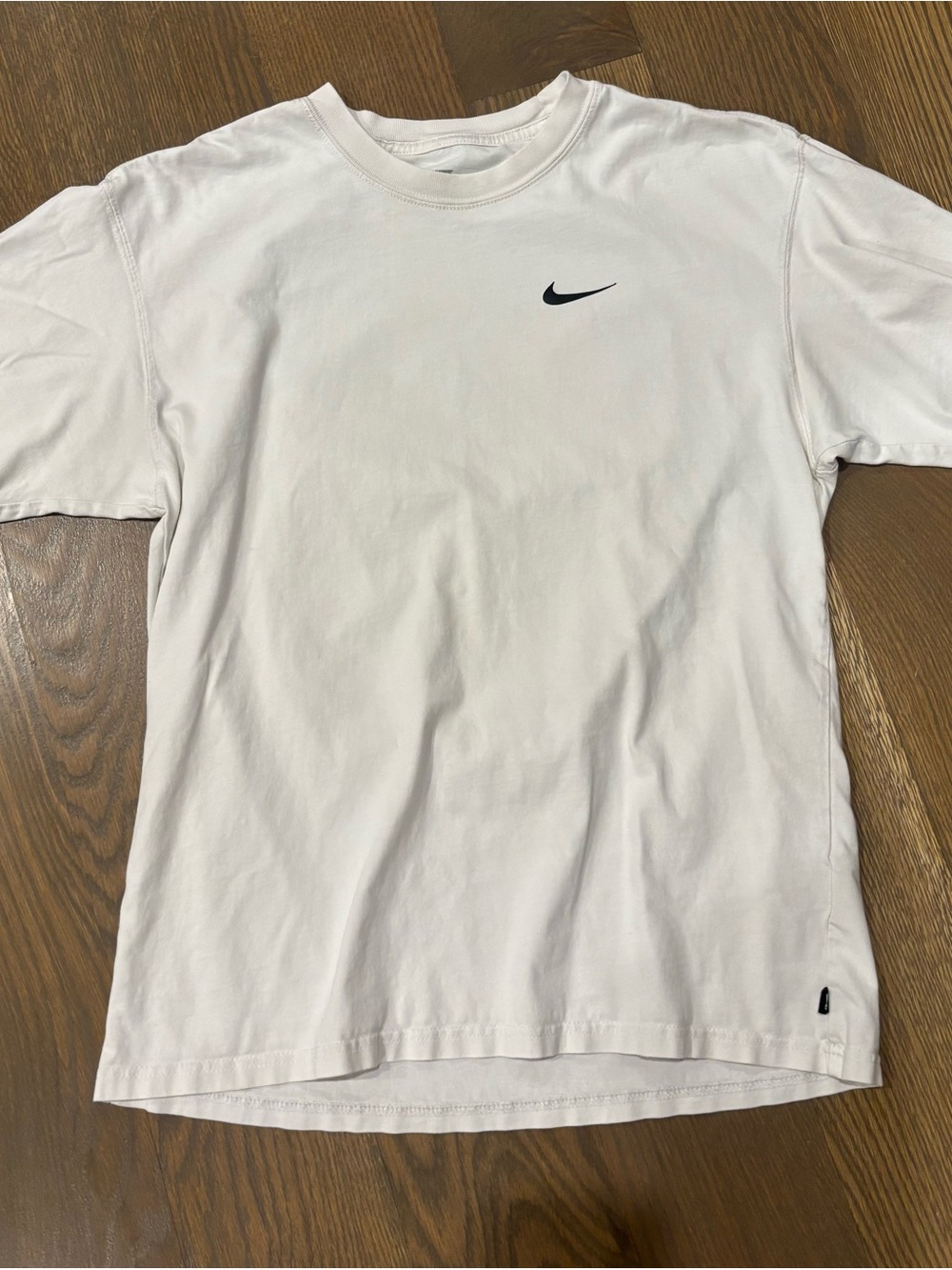 Nike Small White Short-Sleeve Car Wash Tee